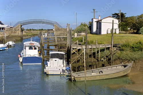 Konstfotografi Oyster port of Les Moutiers en Retz a commune in the Loire-Atlantique department