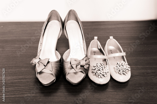 Mother daugher shoes BW