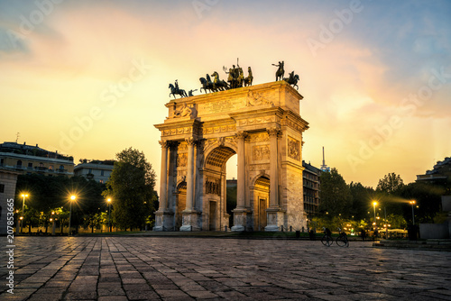 Arco della Pace in Milan , Italy photo