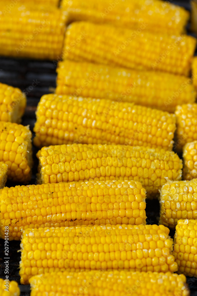 Cooking corn on the grill