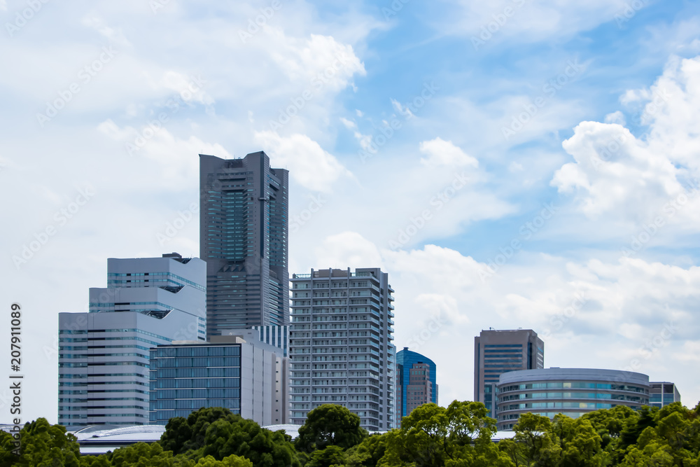 (神奈川県ｰ都市風景)みなとみらいランドマークタワー周辺の風景