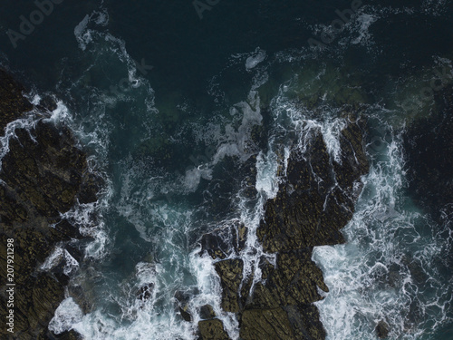 Droneshot - waves and rocks @Bretagne - France
