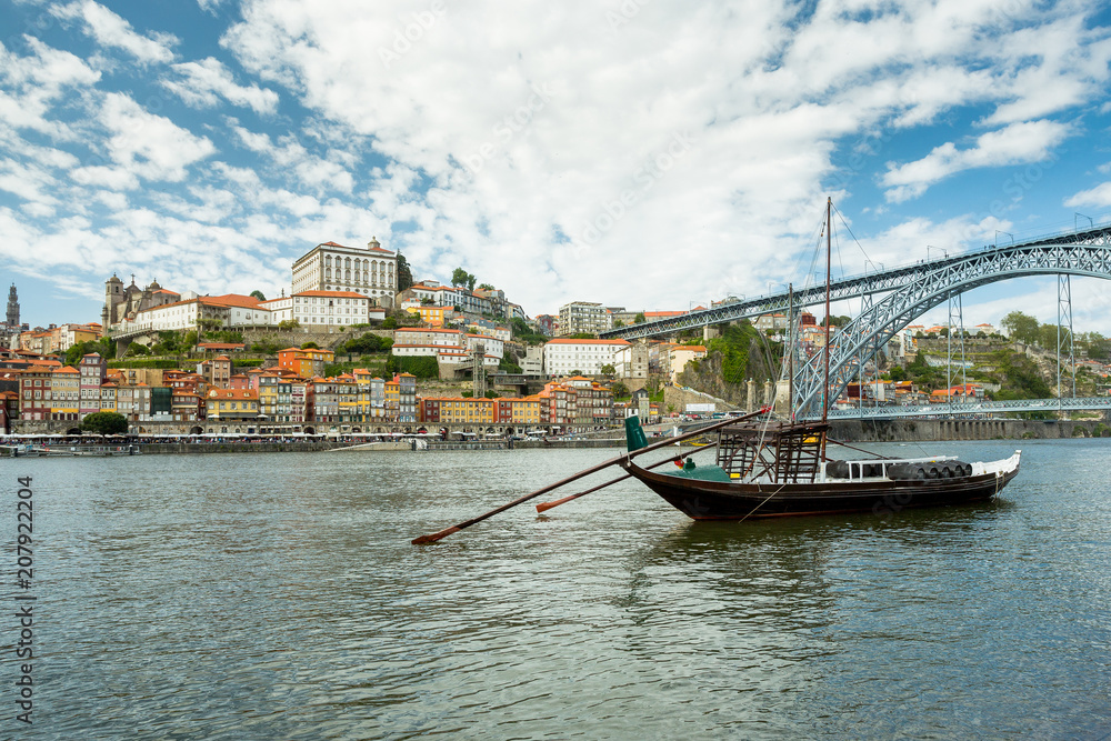 Porto wine boat