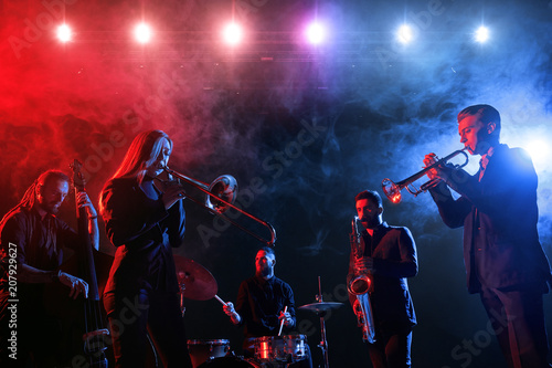 Jazz band performs at the club © Voloshyn Roman