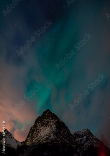Northern lights in Norway © luchschenF