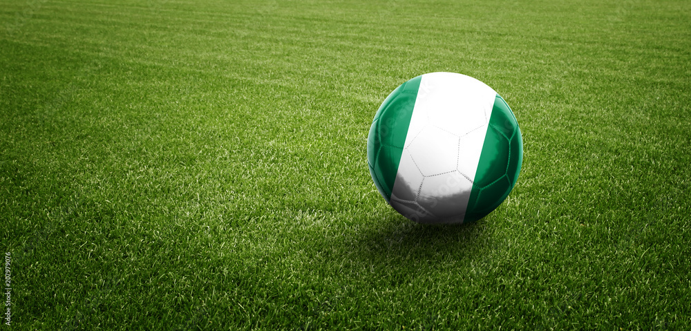 © Thaut Images - Fussball mit nigerianischer Flagge © Thaut Images - Fussball mit nigerianischer Flagge