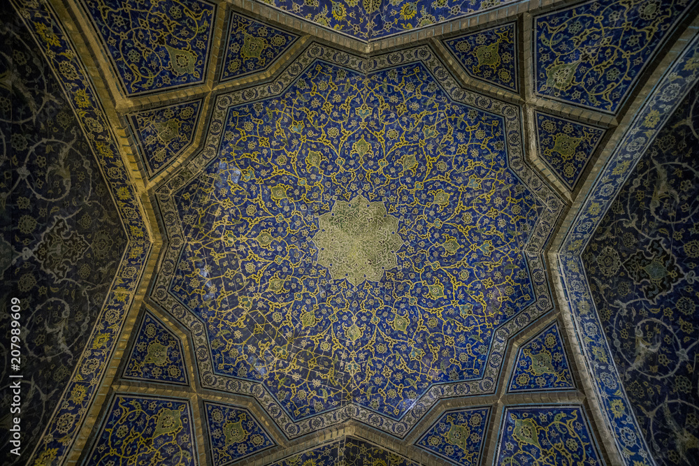 Sheikh Lotfallah Mosque in Ispahan, Iran