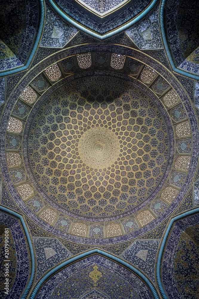 Sheikh Lotfallah Mosque in Ispahan, Iran