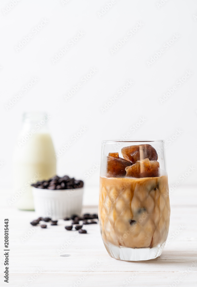 coffee ice cubes with milk coffee ice cubes with milk