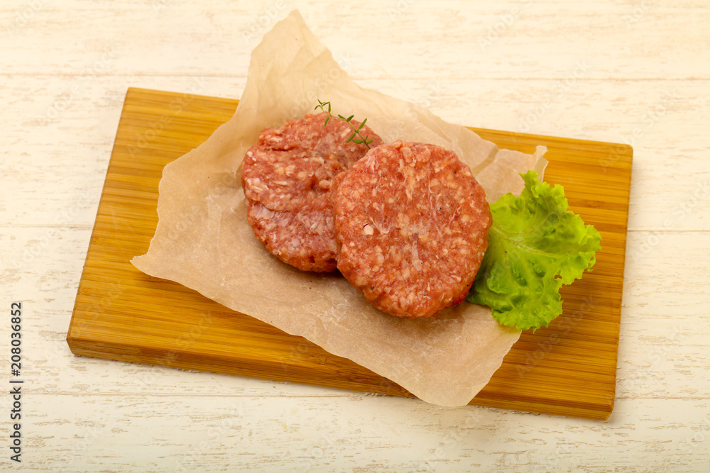 Raw cutlet Raw cutlet