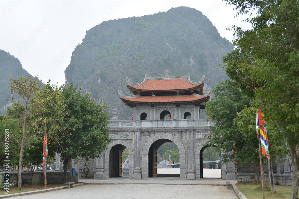 Foto de ベトナムニンビン省の古都ホアルー do Stock Adobe Stock