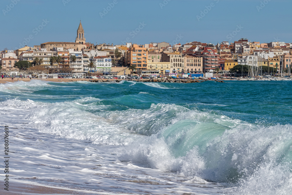 Nice waves in the mediterranean ocean