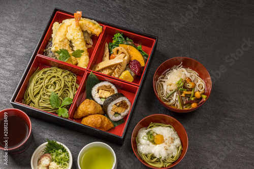 日本そば Japanese noodles(soba buckwheat noodle)