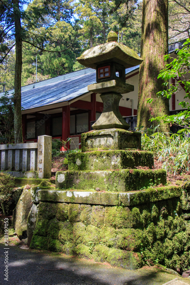 箱根神社 石灯籠 Stock 写真 Adobe Stock