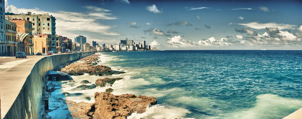 Keuken achterwand Havana Uitzicht op Havana en Malecon  © javier