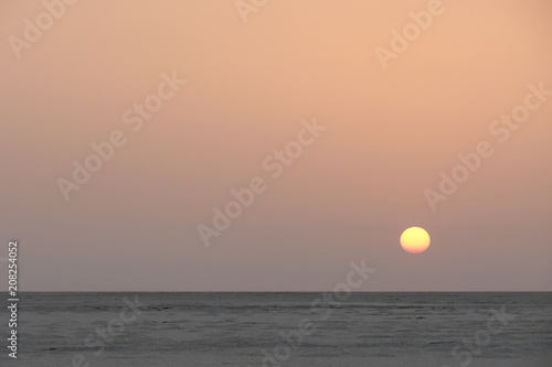 Fototapeta Naklejka Na Ścianę i Meble -  salt desert at dawn, Tunisia (Africa)