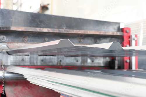 metal sheet roof rolled from rolling machine