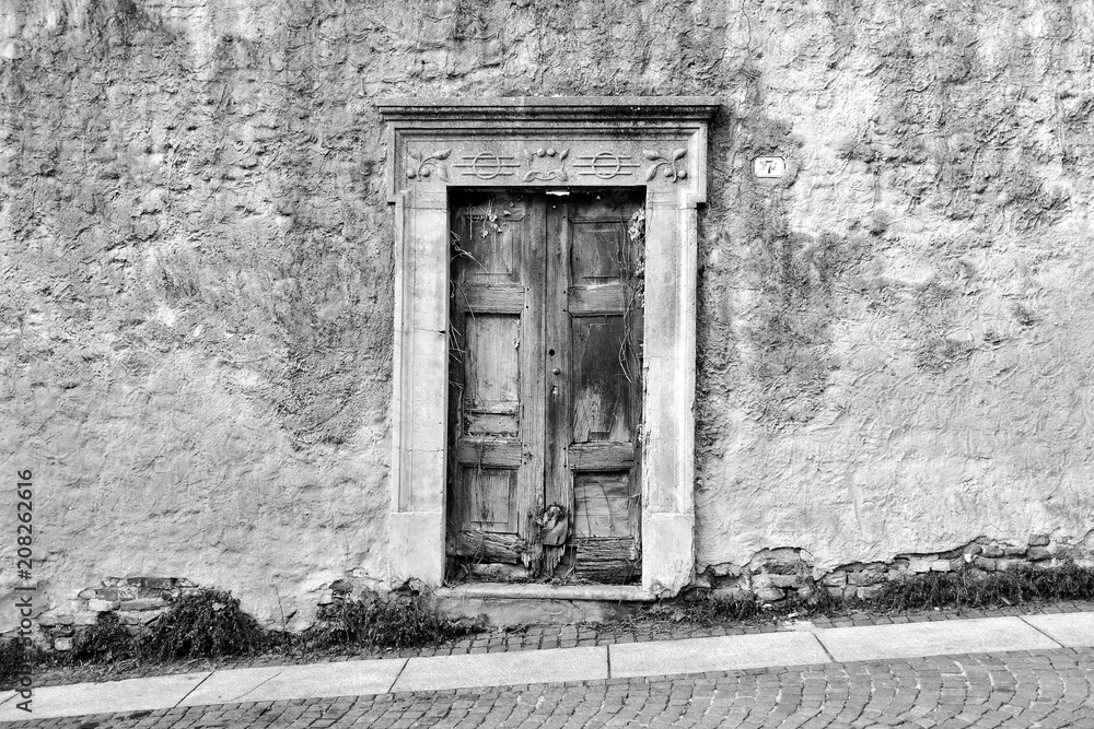 Ταπετσαρία Chieri, porta antica