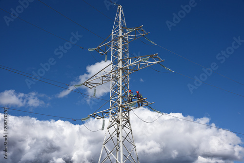High Voltage Power Line workers