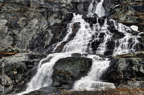 Waterfalll at Nufsgrøvan