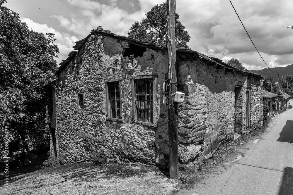 Obraz premium Orellan near to Las Medulas - Castille and Lion - Spain