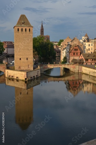 Strasbourg, tours et ponts couverts