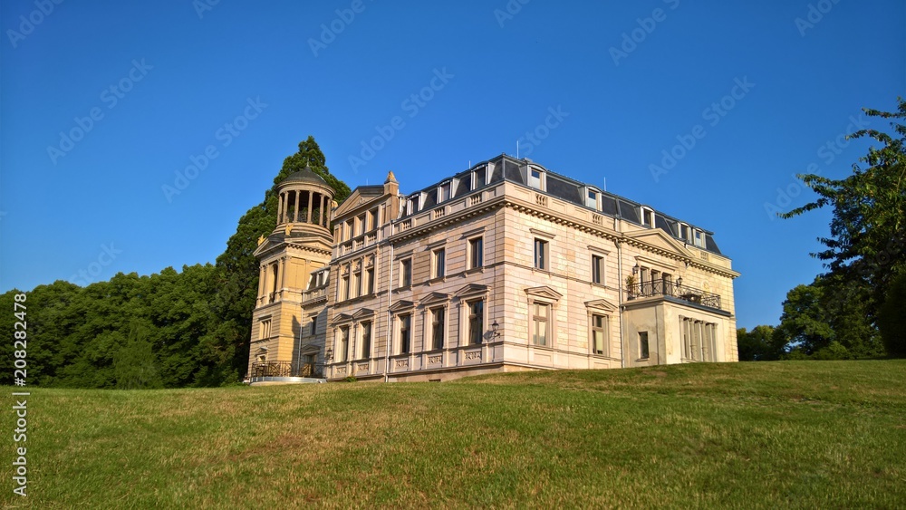 Schloss Kaarz