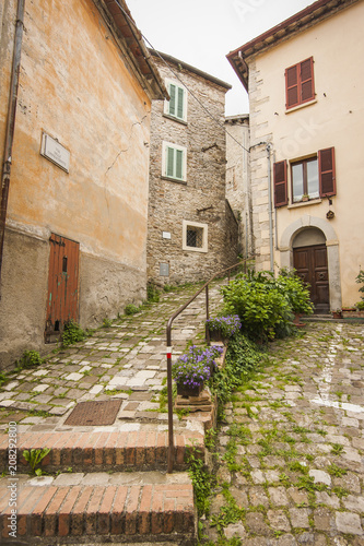Vicolo del centro storico di San Marino © chiara75