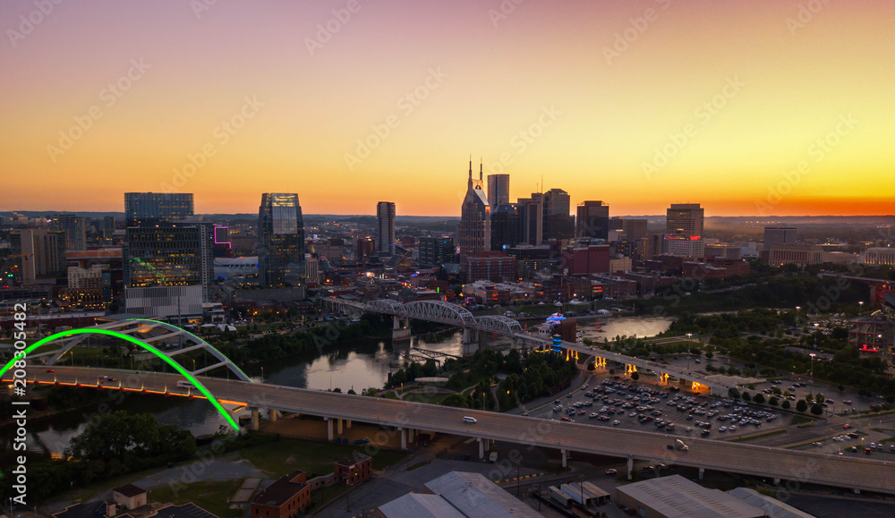 Fototapeta premium Nashville Tennessee sunset