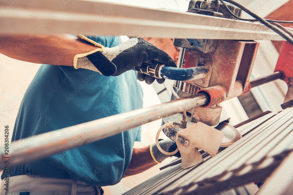 Obraz premium Ceramic Tiles Power Cutter