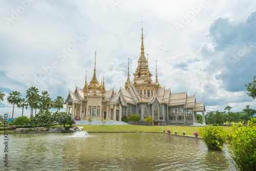 Wat Pratat Choeng Chum, Sakonnakorn, Thailand © thanongsak
