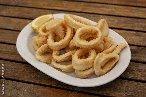 Ración de calamares fritos