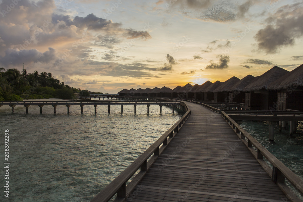Fototapeta premium モルディブ 夕景