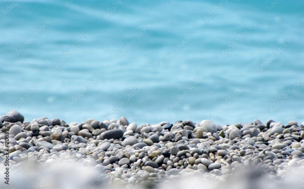 Pebbly Beach Nature Stone 