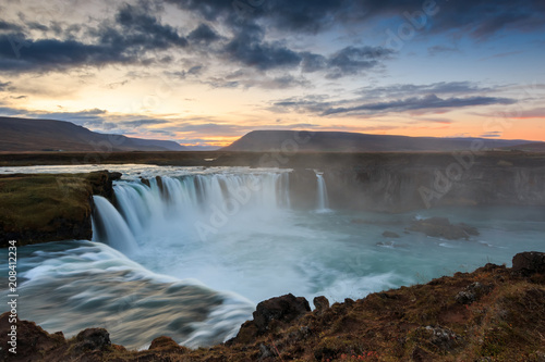 Godafoss, Islande, berühmter Wasserfall in Island. Panoramablick 