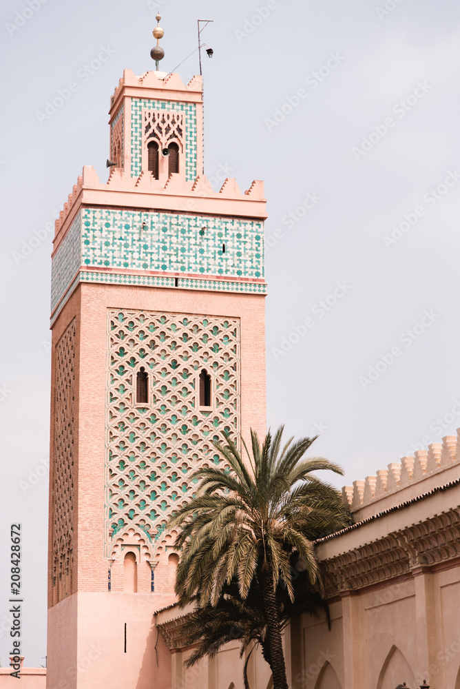 Fototapeta premium Beautiful Mosque on a Sunny Day, Marrakech, Morocco