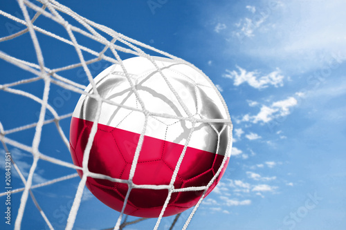 Fussball mit polnischer Flagge