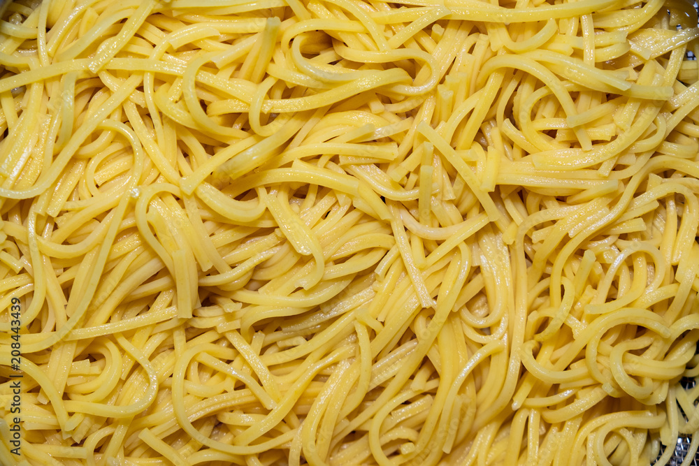 cooked noodles