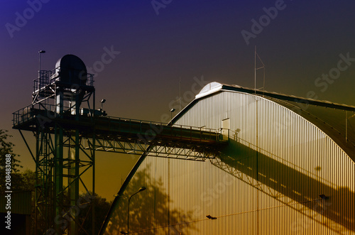 Obraz w ramie WAREHOUSE - Industrial building in a sea port