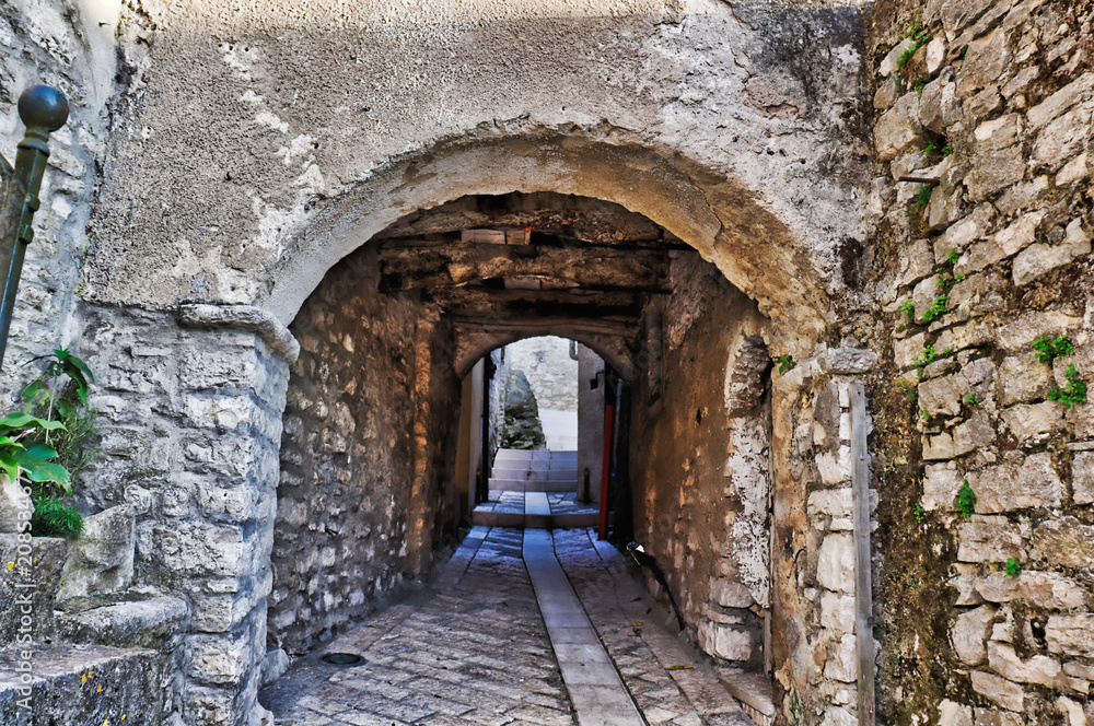 Arco Antico Sannio Italia