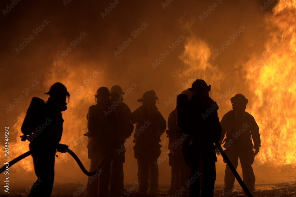 Fototapeta premium Sarasota, FL/USA - April 07, 2006: Firefighters In Training