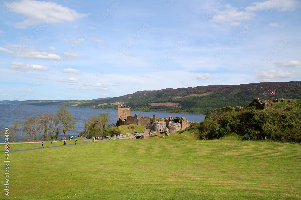 Urquhart Castle-Loch Ness-Schottland