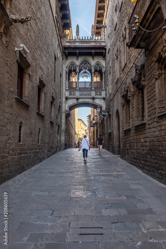 typical street in barcelona tourism © ikuday