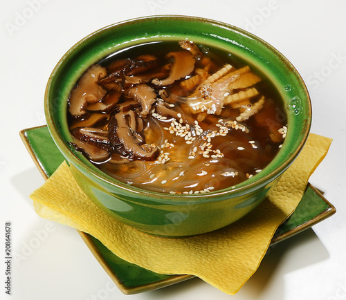 Polynesian soup (smoked eel, shitaki, Wakame seaweed, sesame, harusame noodles, leek) photo