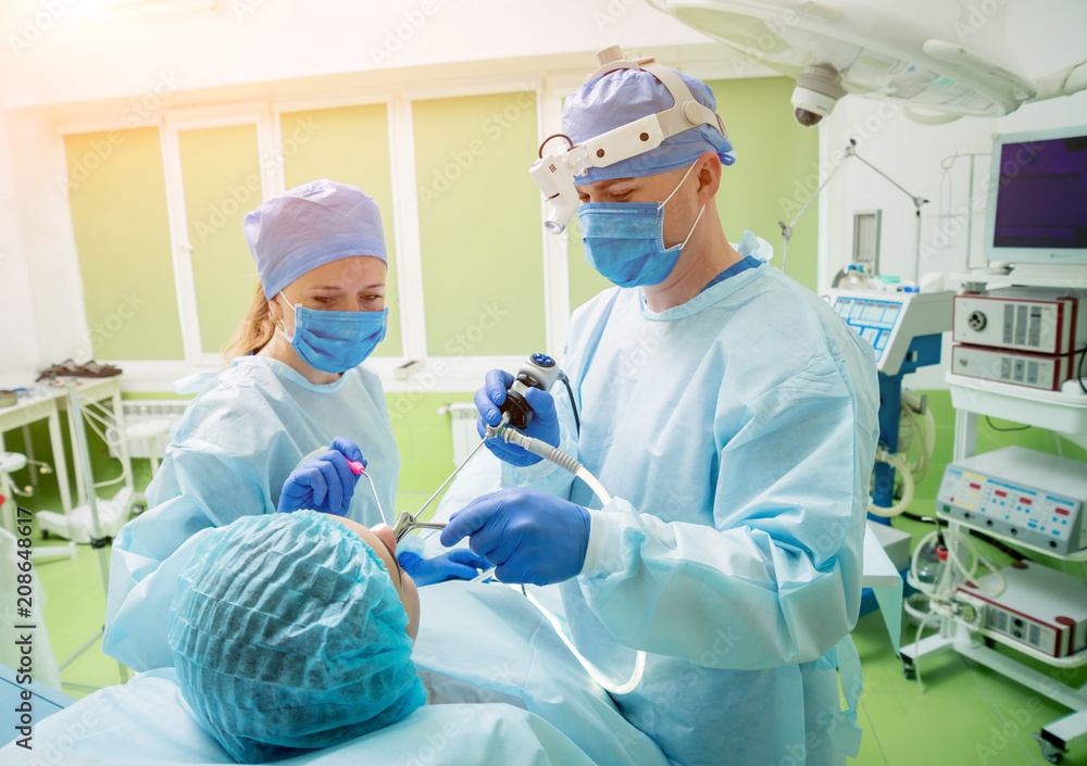 Endoscopic sinus surgery. Laser vaporization of nasal concha