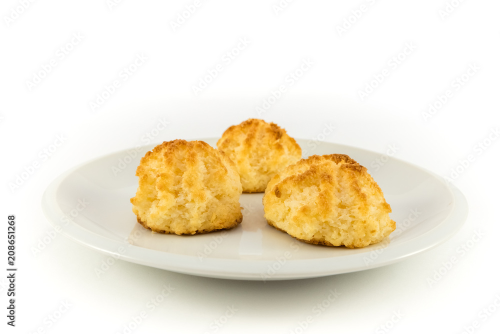 Polvorones typical spansih on white background Polvorones typical spansih on white background