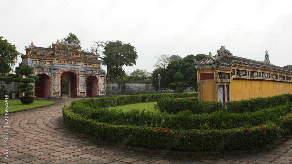 Entrada al Palacio Dien Tho, Ciudadela Imperial en la ciudad de Hue, Vietnam