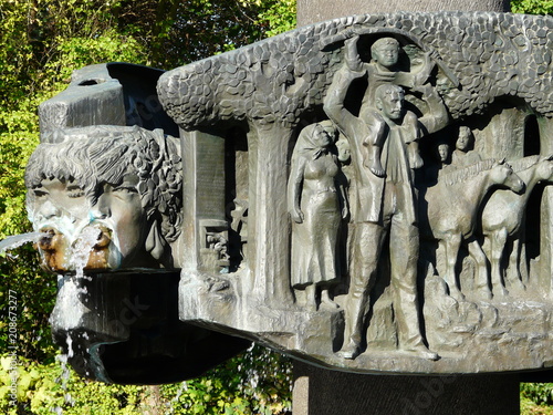 Stefan-Andres-Brunnen in Schweich / Mosel photo