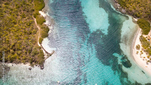 Photos Aerial view of Tobago cays in st-Vincent and the Grenadines - Caribbean islnds