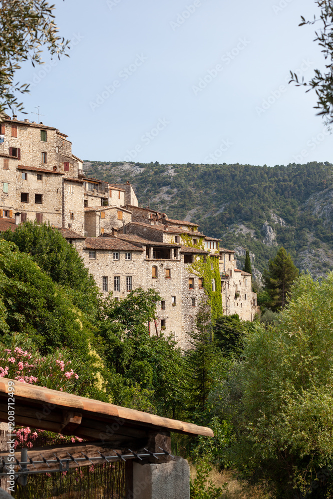 Obraz premium The hilltop town of peillon, France
